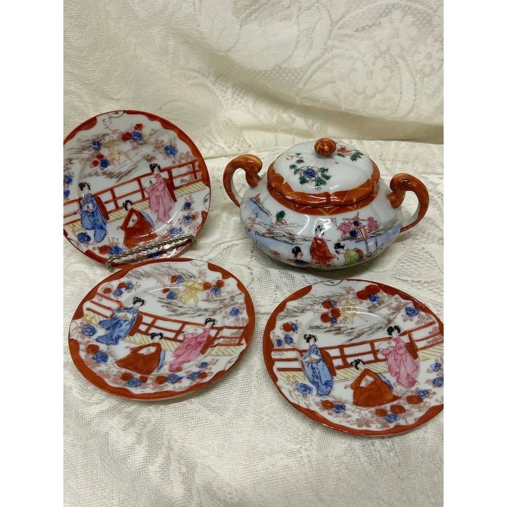 Vintage Japanese Three Geisha Girls Porcelain Sugar Bowl, Lid and 3 Saucers Set